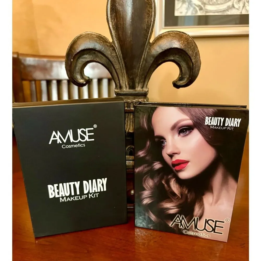 AMUSE COSMETICS - NWTIB - Beauty Diary Makeup Kit,19 Shades for a Complete Look